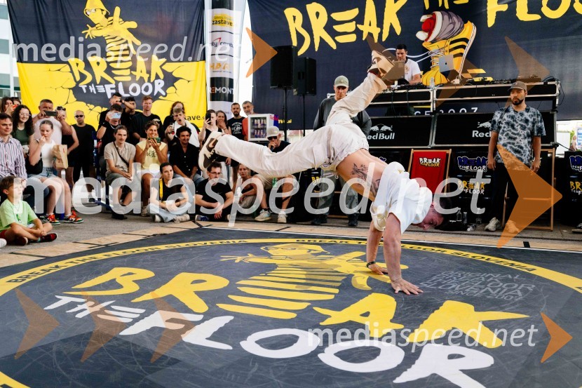 Break the Floor v Citycentru Celje