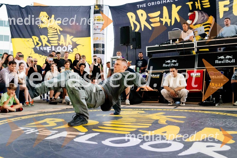 Break the Floor v Citycentru Celje