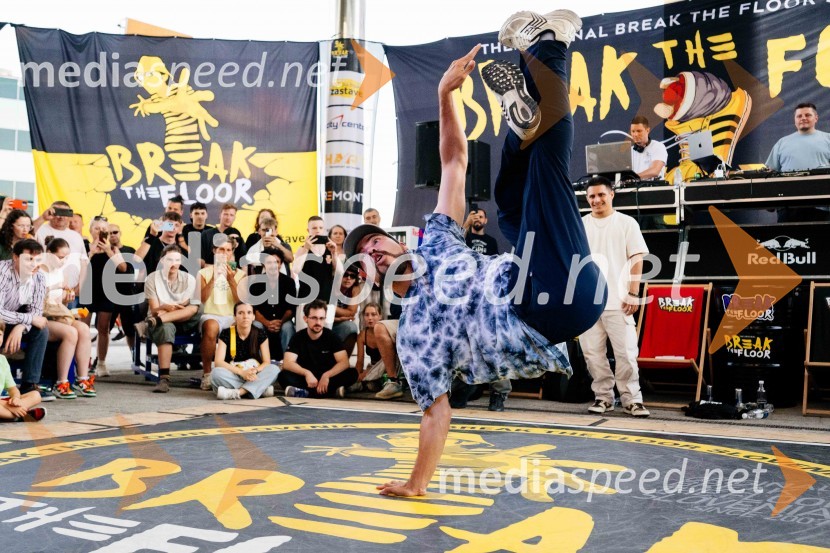 Break the Floor v Citycentru Celje