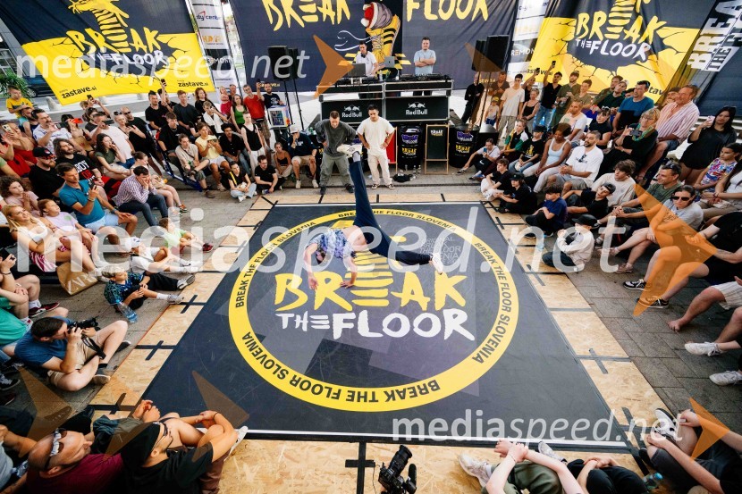 Break the Floor v Citycentru Celje