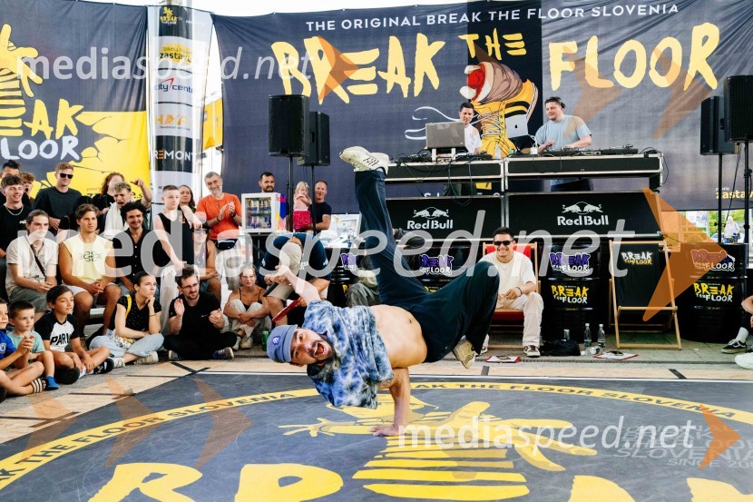 Break the Floor v Citycentru Celje