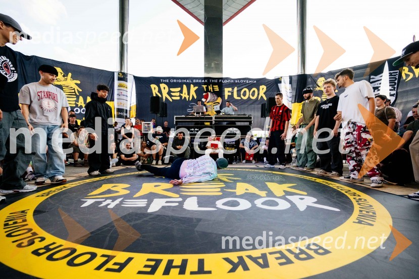 Break the Floor v Citycentru Celje