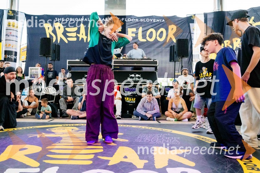 Break the Floor v Citycentru Celje