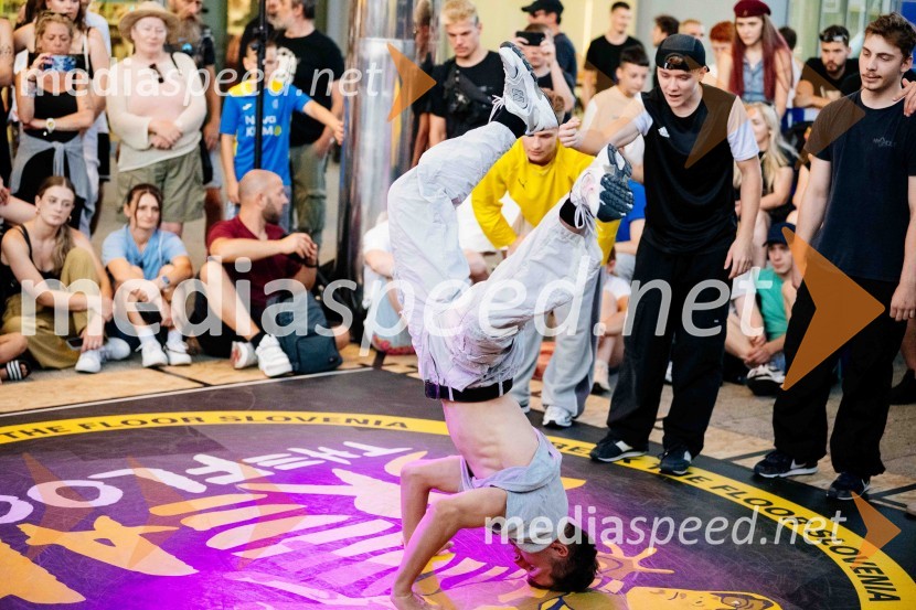 Break the Floor v Citycentru Celje