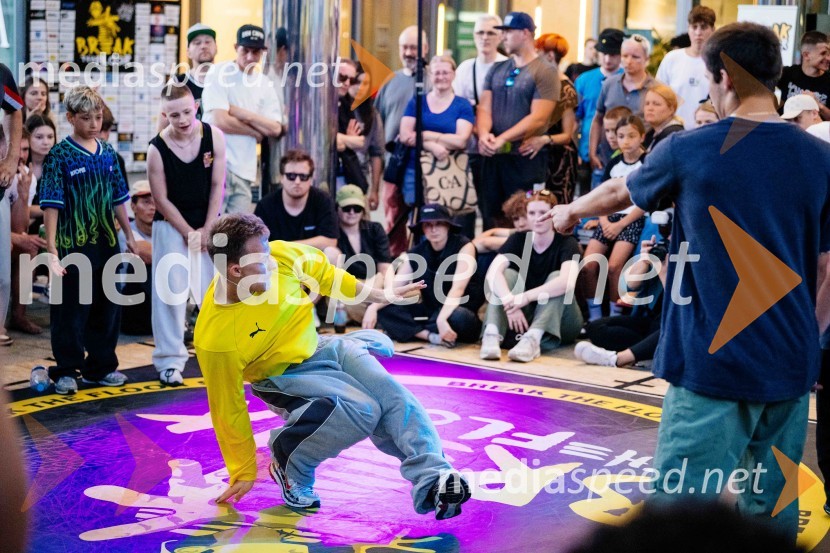 Break the Floor v Citycentru Celje