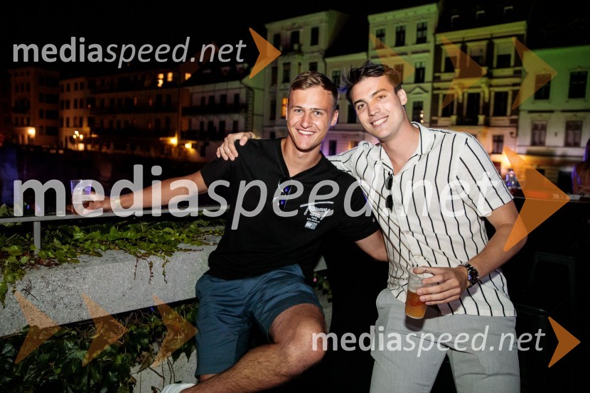 Odbojkarski spektakel na Ljubljanici