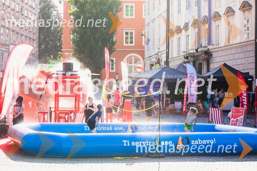 Odbojkarski spektakel na Ljubljanici