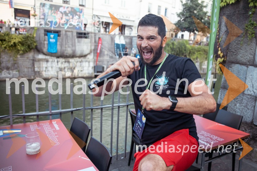 Odbojkarski spektakel na Ljubljanici