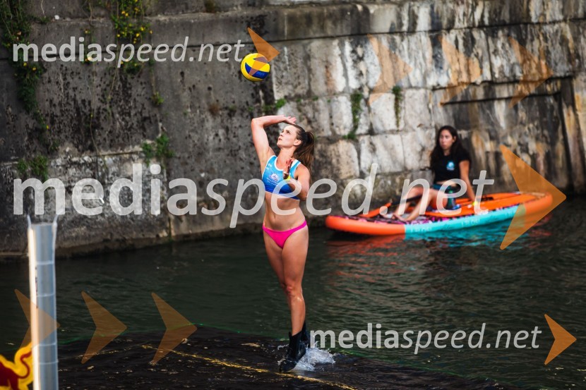 Odbojkarski spektakel na Ljubljanici