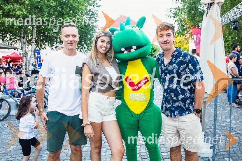 Odbojkarski spektakel na Ljubljanici