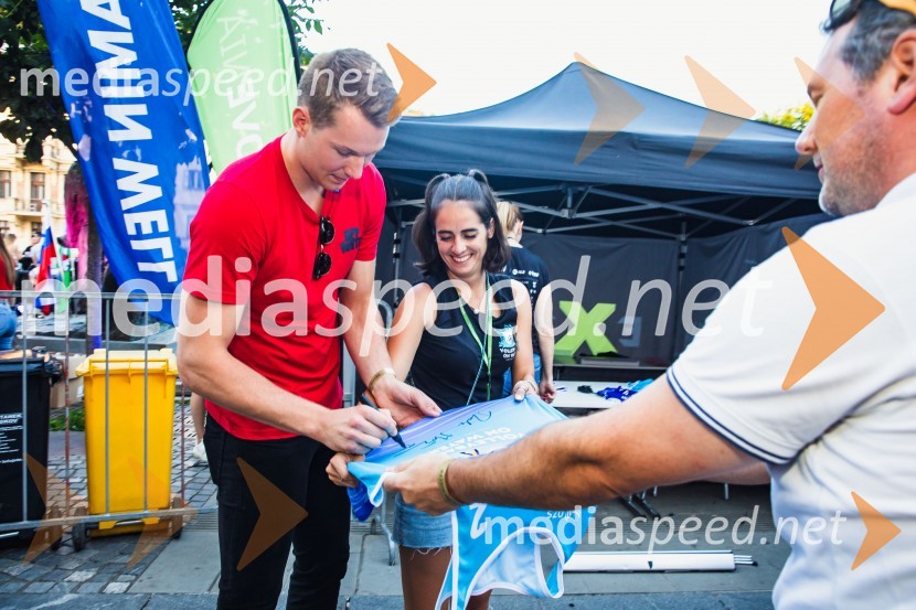 Odbojkarski spektakel na Ljubljanici