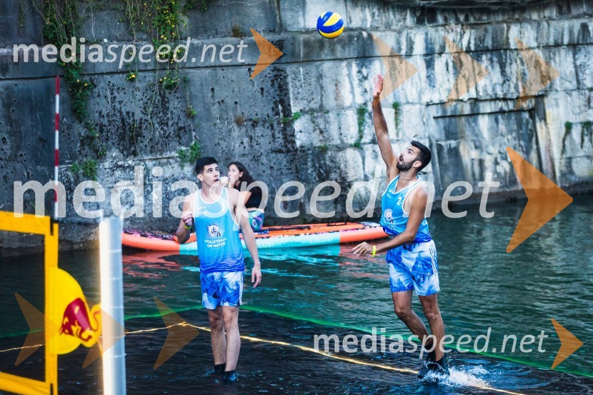 Odbojkarski spektakel na Ljubljanici