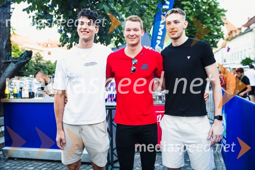 Odbojkarski spektakel na Ljubljanici