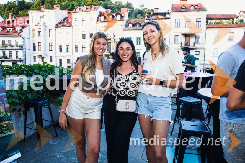 Odbojkarski spektakel na Ljubljanici