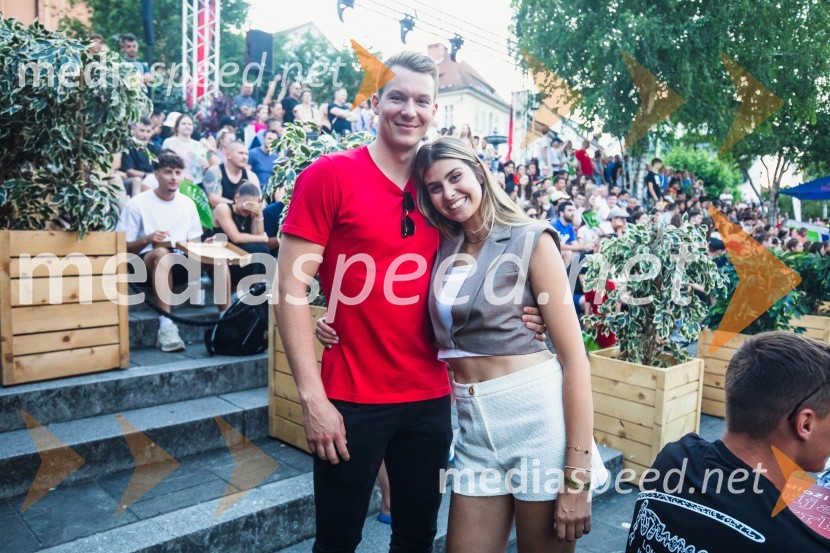 Odbojkarski spektakel na Ljubljanici