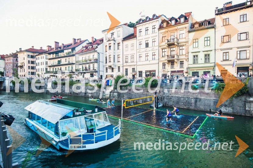 Odbojkarski spektakel na Ljubljanici