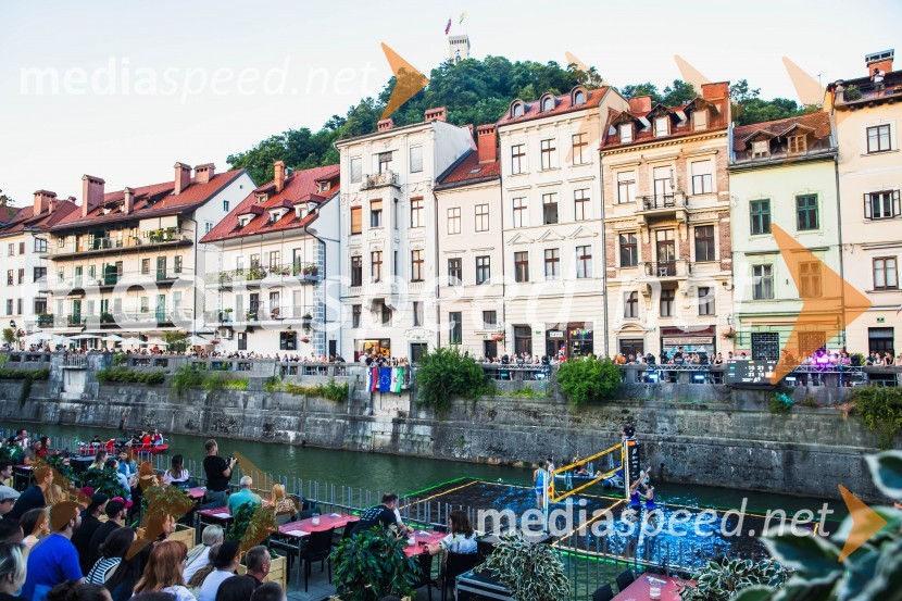Odbojkarski spektakel na Ljubljanici