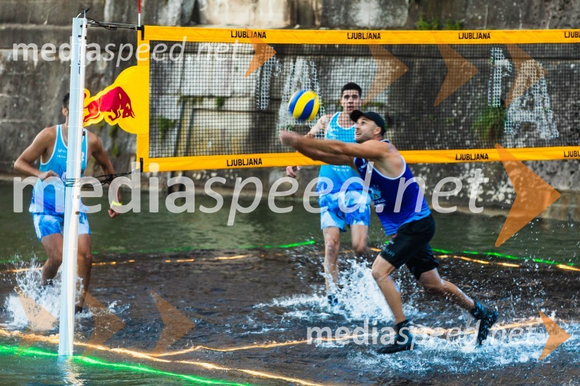 Odbojkarski spektakel na Ljubljanici