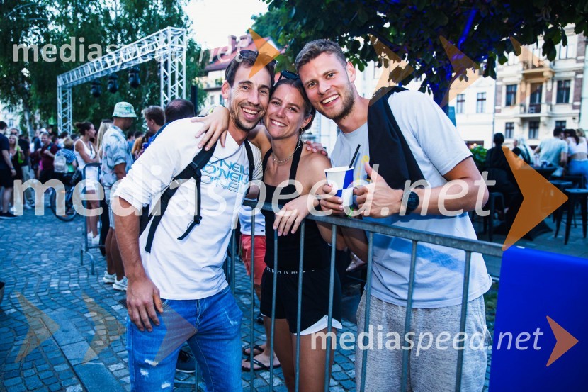 Odbojkarski spektakel na Ljubljanici