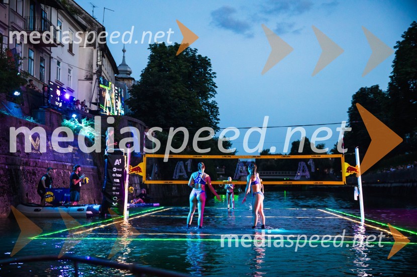 Odbojkarski spektakel na Ljubljanici