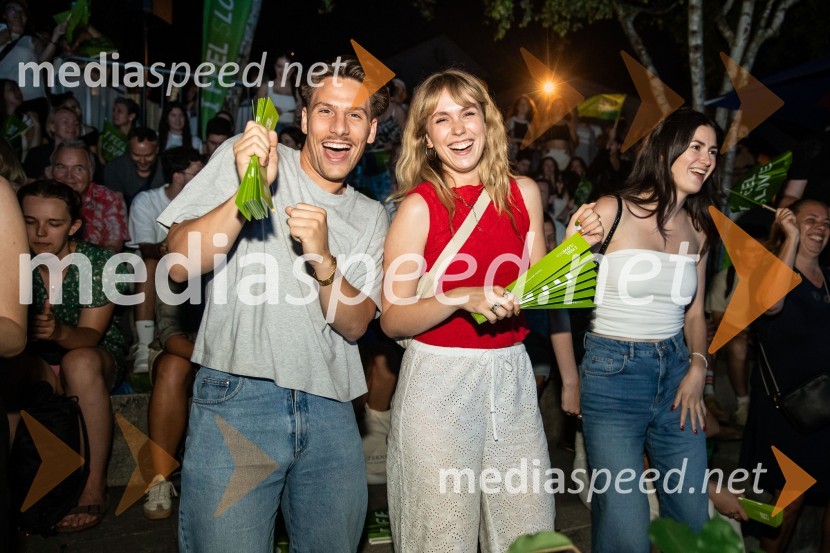 Odbojkarski spektakel na Ljubljanici