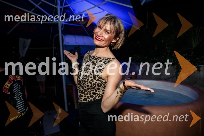 Odbojkarski spektakel na Ljubljanici