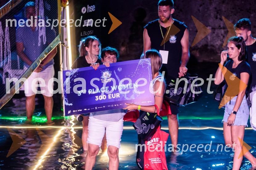 Odbojkarski spektakel na Ljubljanici