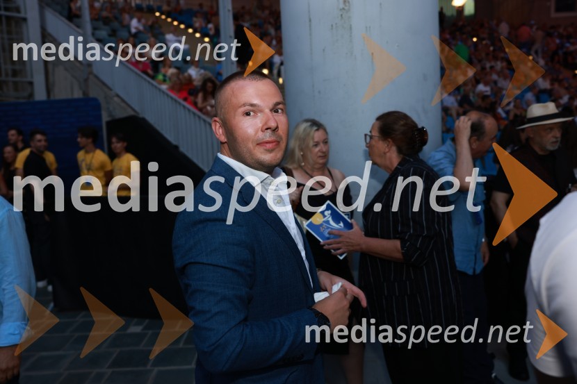  Christian Poletti, podžupan, Občina PiranZmagovalec 43. festivala Melodij morja in sonca je Žan Videc