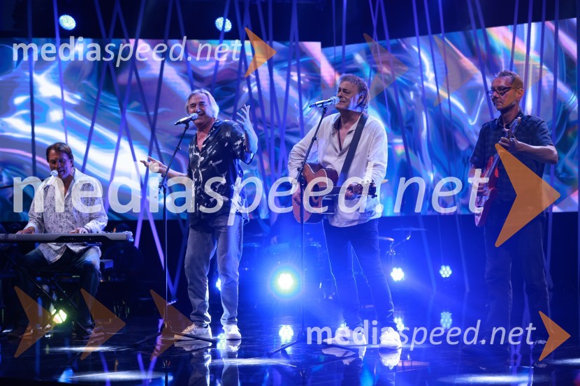  Franci  Čelhar, slovenski pianist, skladatelj in glasbeni aranžer;  Ladi Mljač, glasbenik;  ... ;  ... Zmagovalec 43. festivala Melodij morja in sonca je Žan Videc