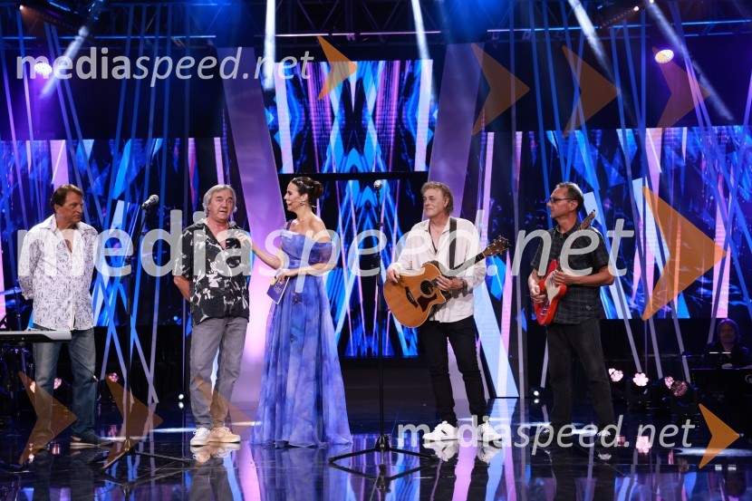  Franci  Čelhar, slovenski pianist, skladatelj in glasbeni aranžer;  Ladi Mljač, glasbenik;  Lorella Flego, slovenska novinarka, modna urednica, televizijska moderatorka;  ... ;  ... Zmagovalec 43. festivala Melodij morja in sonca je Žan Videc