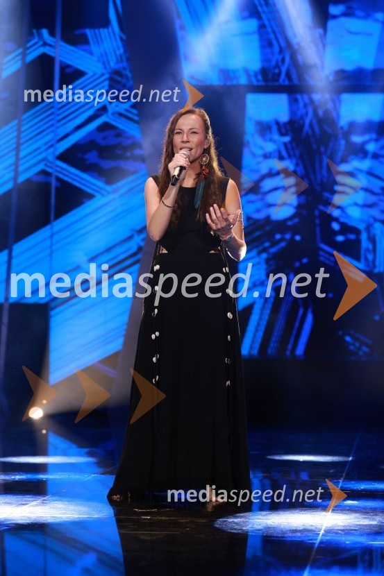  Manuella Brečko, ManuZmagovalec 43. festivala Melodij morja in sonca je Žan Videc