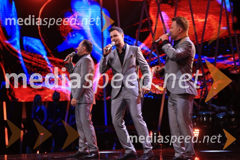  Aljaž  Farasin, Trio Vivere;  Rok  Ferenčak, Trio Vivere;  Matjaž  Robavs, Trio VivereZmagovalec 43. festivala Melodij morja in sonca je Žan Videc