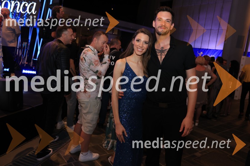  Monika Avsenik, pevka;  Kristijan Crnica, pevec, KIKIFLYZmagovalec 43. festivala Melodij morja in sonca je Žan Videc