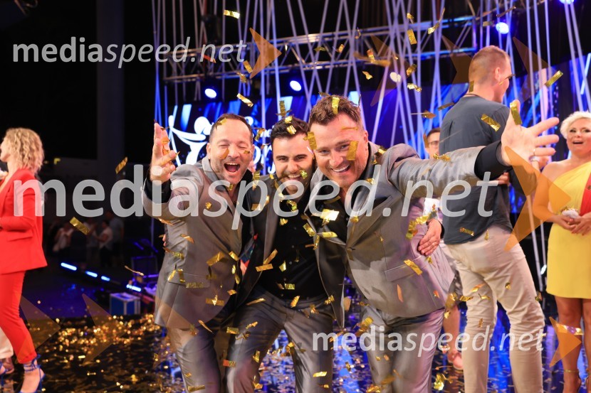  Aljaž  Farasin, Trio Vivere;  Rok  Ferenčak, Trio Vivere;  Matjaž  Robavs, Trio VivereZmagovalec 43. festivala Melodij morja in sonca je Žan Videc