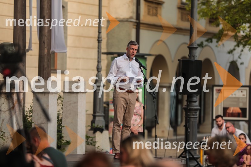  Gregor Macedoni, župan, Mestna občina Novo mestoV Novem mestu obeležili 100. obletnico prvih Štukljevih medalj na olimpijskih igrah