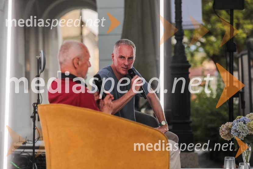  Miroslav Cerar, nekdanji gimnastičar, nekdanji predsednik Odbora za podeljevanje Bloudkovih priznanj;  Igor Evgen Bergant, novinar in TV voditeljV Novem mestu obeležili 100. obletnico prvih Štukljevih medalj na olimpijskih igrah