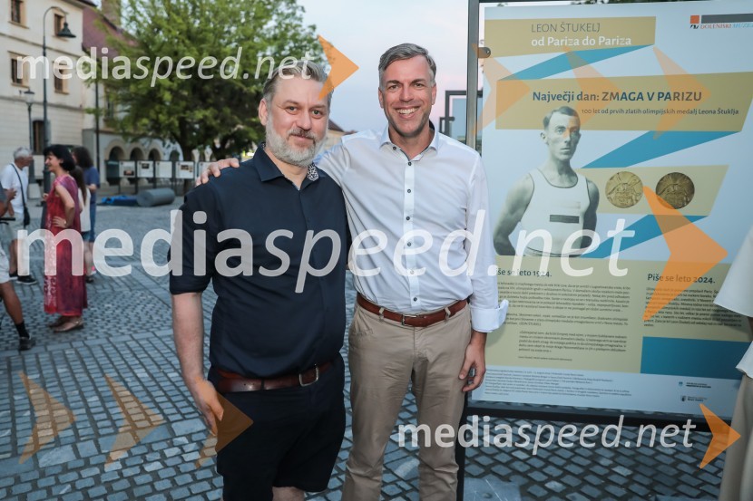  Klemen Dvornik, filmski in televizijski režiser ter predsednik NS DSR;  Gregor Macedoni, župan, Mestna občina Novo mestoV Novem mestu obeležili 100. obletnico prvih Štukljevih medalj na olimpijskih igrah