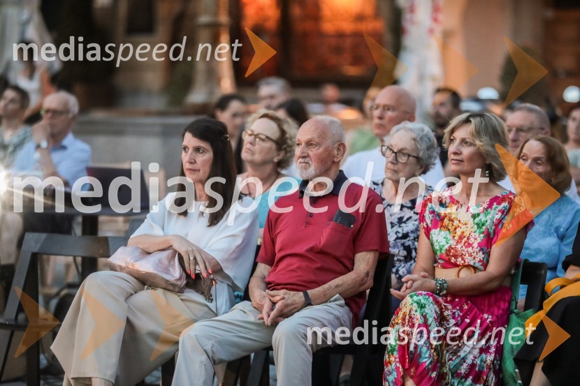  Jasna Dokl Osolnik, direktorica Dolenjski muzej;  Miroslav Cerar, nekdanji gimnastičar, nekdanji predsednik Odbora za podeljevanje Bloudkovih priznanj;  Marjeta Bregar, kustosinja, Dolenjski muzejV Novem mestu obeležili 100. obletnico prvih Štukljevih medalj na olimpijskih igrah