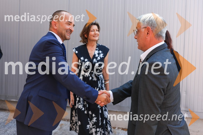  Tomislav  Bujanović, generalni direktor Žito;  Martina  Dalić, predsednica uprave Podravka;  Matjaž Han, minister za gospodarstvo, turizem in športOtvoritev prenovljene Žitove pekarne Maribor