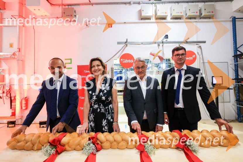  Tomislav  Bujanović, generalni direktor Žito;  Martina  Dalić, predsednica uprave Podravka;  Matjaž Han, minister za gospodarstvo, turizem in šport;  Siniša Latinović, PodravkaOtvoritev prenovljene Žitove pekarne Maribor
