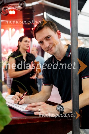  Tina Belej, vodja trajnosti in korporativne vključenosti Pivovarna Laško Union;  Marko Šantej, župan, Občina LaškoDan Laščanov, Pivo in Cvetje 2024