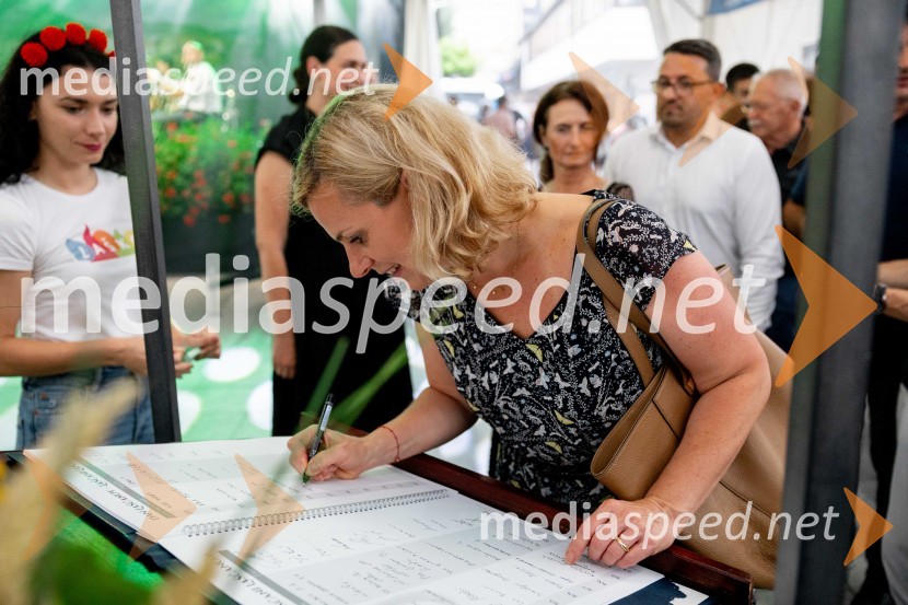  Tanja Subotić Levanič, direktorica korporativnih odnosov, Pivovarna Laško UnionDan Laščanov, Pivo in Cvetje 2024