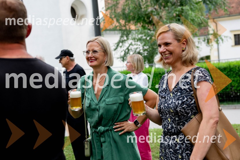  Marta Bulhak, direktorica Pivovarna Laško Union;  Tanja Subotić Levanič, direktorica korporativnih odnosov, Pivovarna Laško UnionDan Laščanov, Pivo in Cvetje 2024