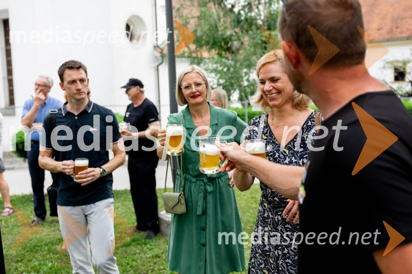  Marko Šantej, župan, Občina Laško;  Marta Bulhak, direktorica Pivovarna Laško Union;  Tanja Subotić Levanič, direktorica korporativnih odnosov, Pivovarna Laško UnionDan Laščanov, Pivo in Cvetje 2024