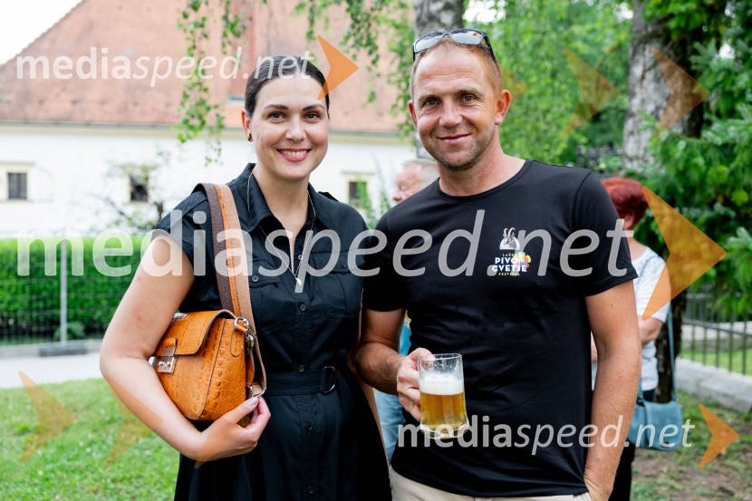  Tina Belej, vodja trajnosti in korporativne vključenosti Pivovarna Laško Union;  Urban Kramberger,  direktor festivala Pivo in cvetje, manager blagovne skupine PLUDan Laščanov, Pivo in Cvetje 2024