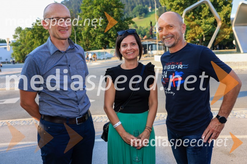  Tomaž Novak, direktor Komunala Laško;  Maja  Čepin, Ministrstvo za kohezijo in regionalni razvoj;  Damjan Kovač, skupina Pivovarna Laško Union, d. o. o.59. festival Pivo in cvetje Laško, otvoritev festivala