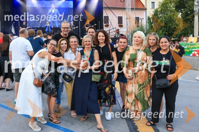  ... ;  ... ;  ... ;  ... ;  Marta Bulhak, direktorica Pivovarna Laško Union;  ... ;  ... ;  ... ;  ... ;  ... ;  ... 59. festival Pivo in cvetje Laško, otvoritev festivala