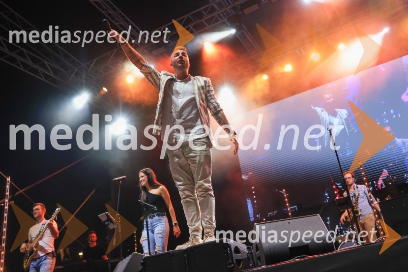  Dejan Krajnc, Dejan Dogaja59. festival Pivo in cvetje Laško, otvoritev festivala