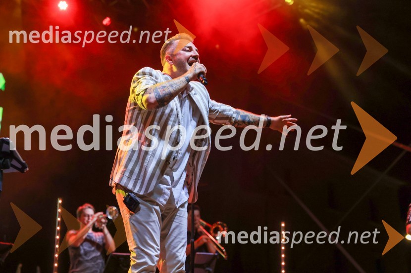  Dejan Krajnc, Dejan Dogaja59. festival Pivo in cvetje Laško, otvoritev festivala