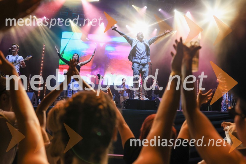  Dejan Krajnc, Dejan Dogaja59. festival Pivo in cvetje Laško, otvoritev festivala